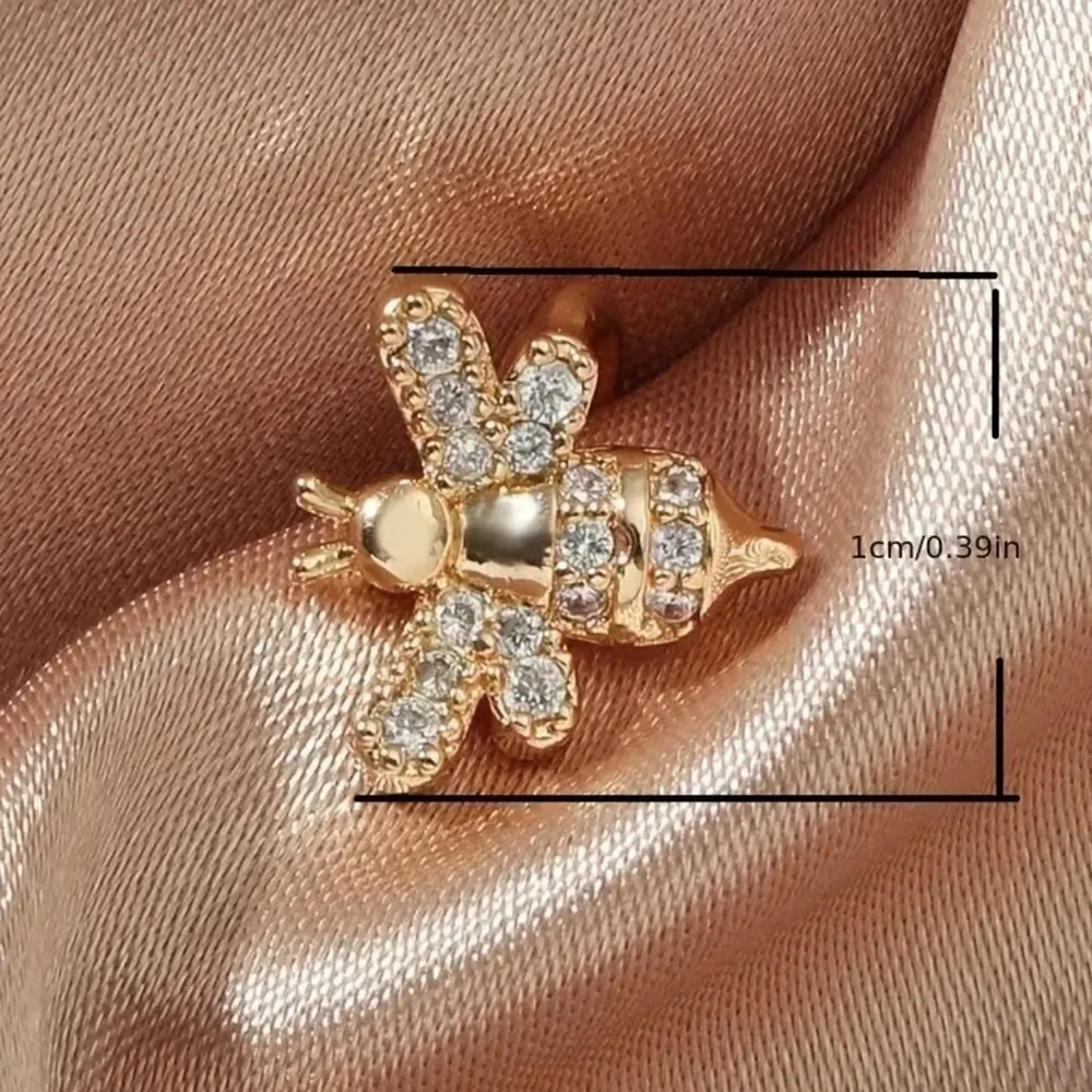 Gold Bee Ear Cuff. Elegant Bee Clip-On Earring with Sparkling Cubic Zirconia 🐝